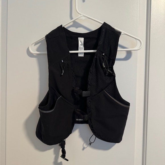 Lululemon Women's Running Vest XS - Picture 5 of 8